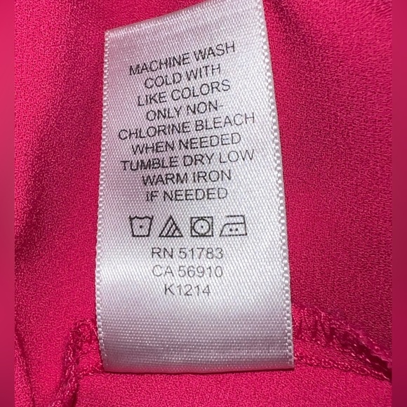 Like New Maurices size M fuchsia pink cami no signs of wear, stains or flaws - Picture 2 of 9